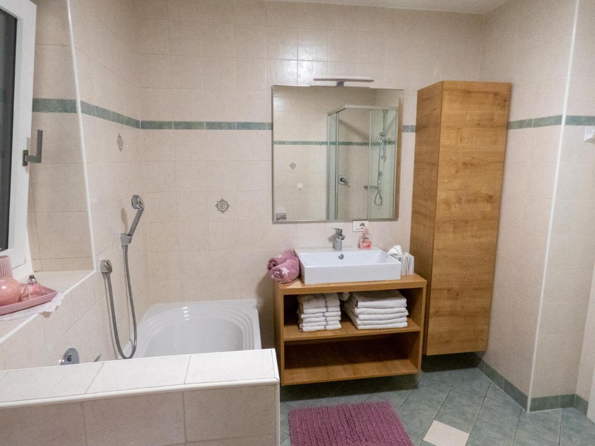 Apartment Peskoller Фалцес Екстериор снимка